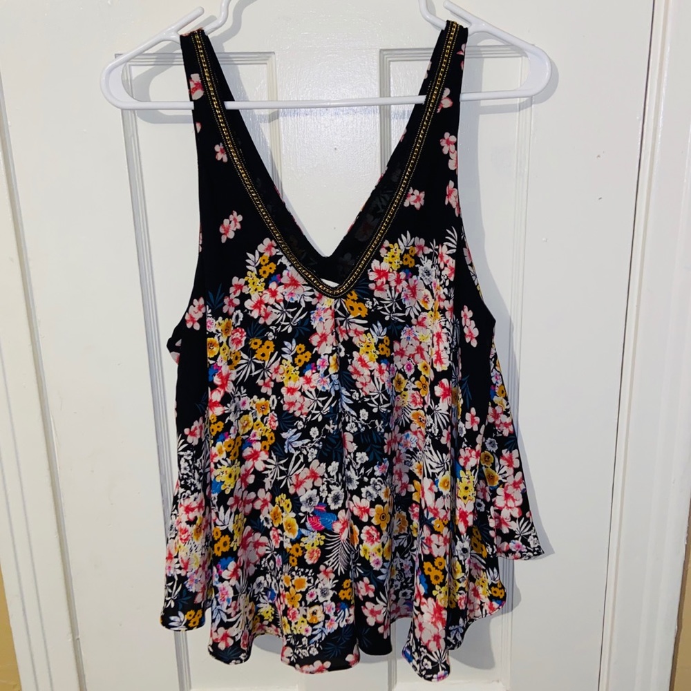 COPY - Floral Sleeveless Blouse